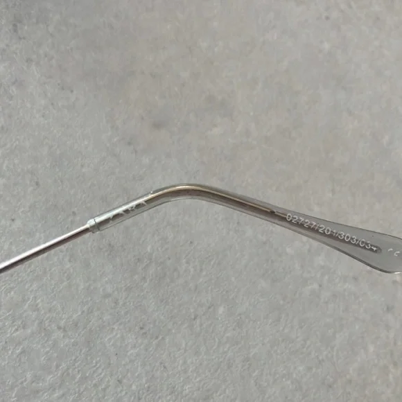 Aviator Sunglasses with Blue-Green Lenses - Picture 6 of 7